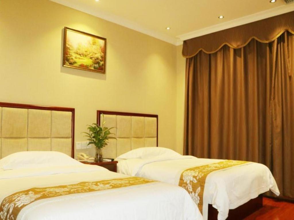 Greentree Inn Guangzhou Panyu Chimelong Happy World Business Hotel Exterior photo