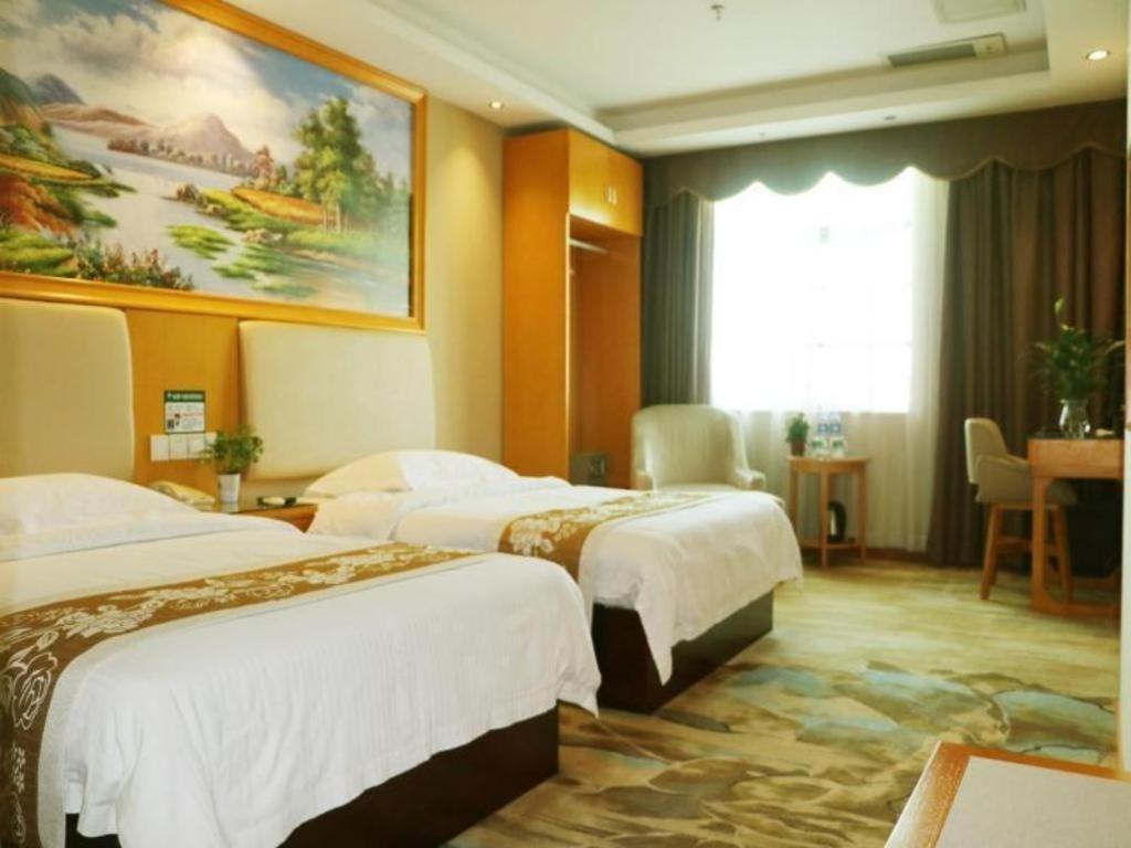Greentree Inn Guangzhou Panyu Chimelong Happy World Business Hotel Exterior photo