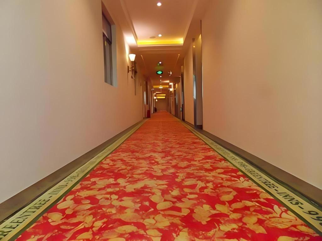Greentree Inn Guangzhou Panyu Chimelong Happy World Business Hotel Exterior photo