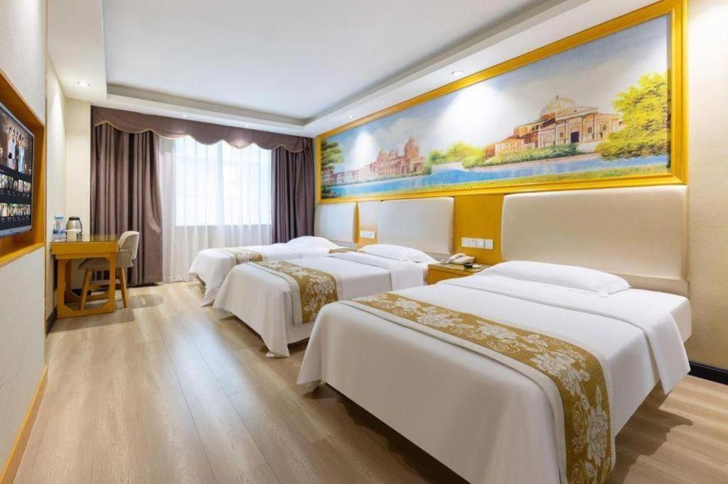 Greentree Inn Guangzhou Panyu Chimelong Happy World Business Hotel Exterior photo
